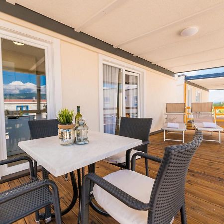 Holiday Home Seaside Mobile Home By Interhome Silo  Bagian luar foto