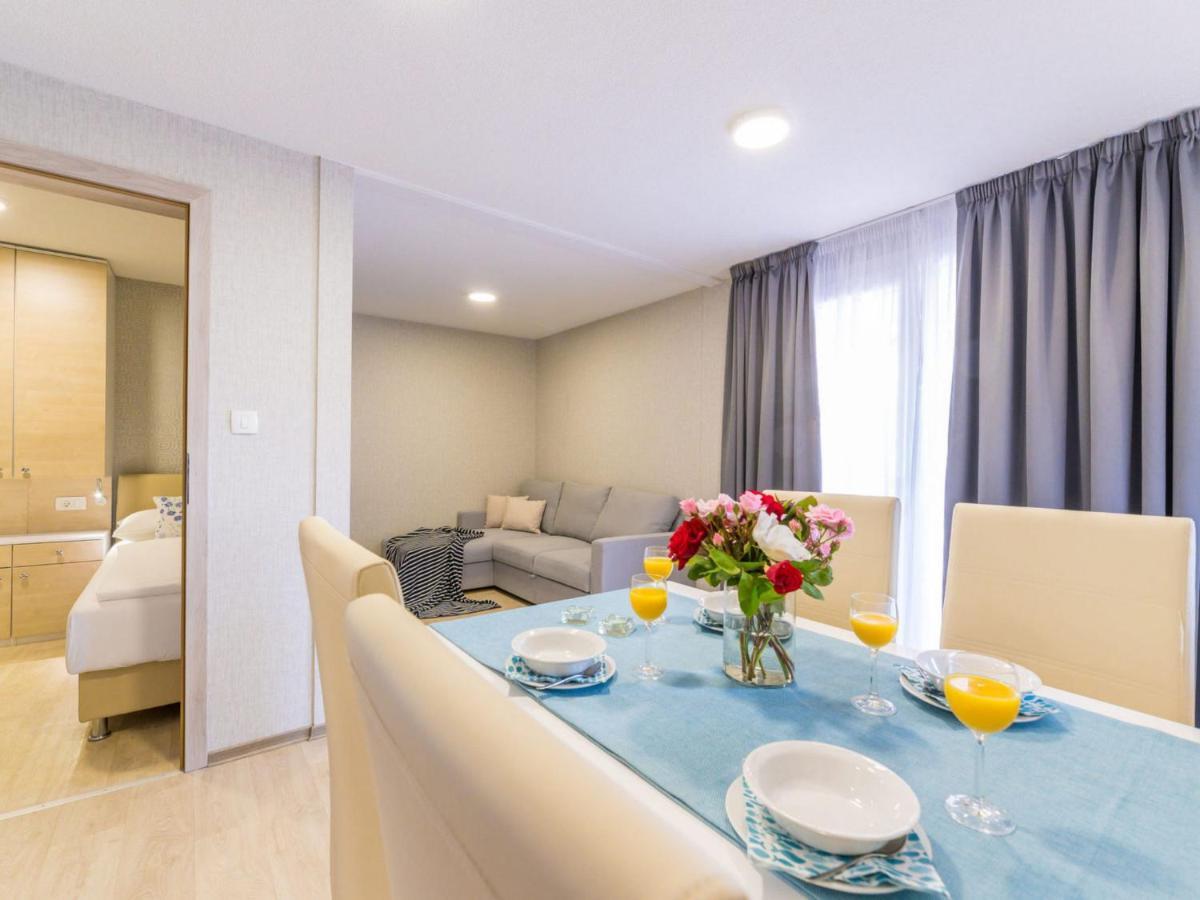 Holiday Home Seaside Mobile Home By Interhome Silo  Bagian luar foto